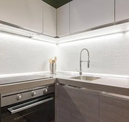 Stunning 2 Bedroom 米兰