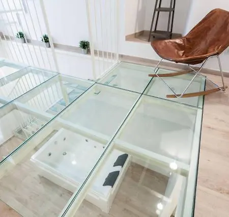 Apartment Stunning 2 Bedroom Milan