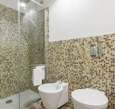 Stunning 2 Bedroom * 米兰
